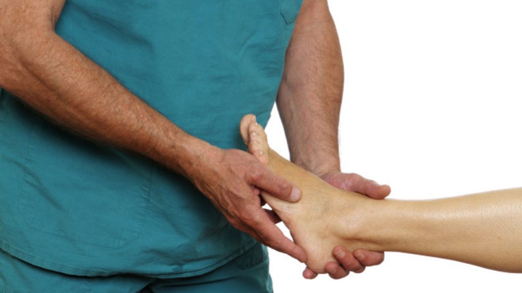 Heel spurs – symptoms, causes and other associated risk factors Heel spurs