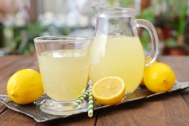 Lemon juice uses and health benefits