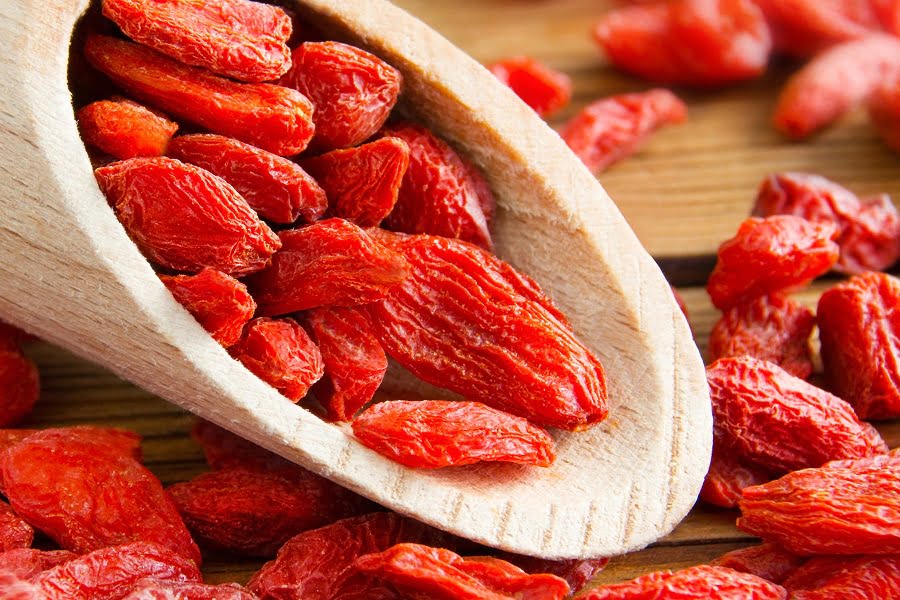 Goji Berries Nutrition Facts and Health Benefits goji berry benefits for skin