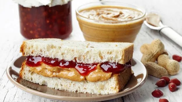 8 Amazing Peanut Butter Benefits peanut butter protein